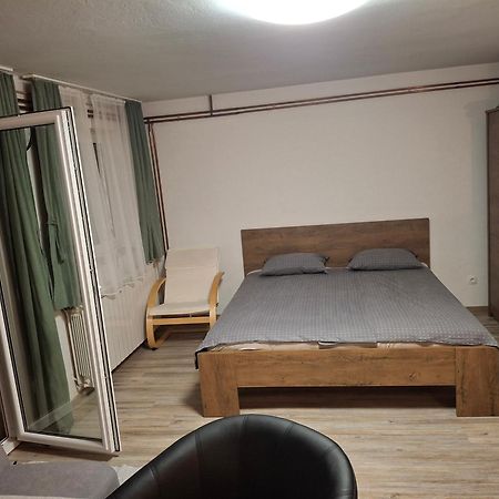 Apartma Med Oljkami Spodnji Portorož Extérieur photo